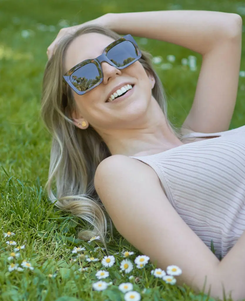 540-unsplash_Ure7EDTCE-Q_eyewear.webp